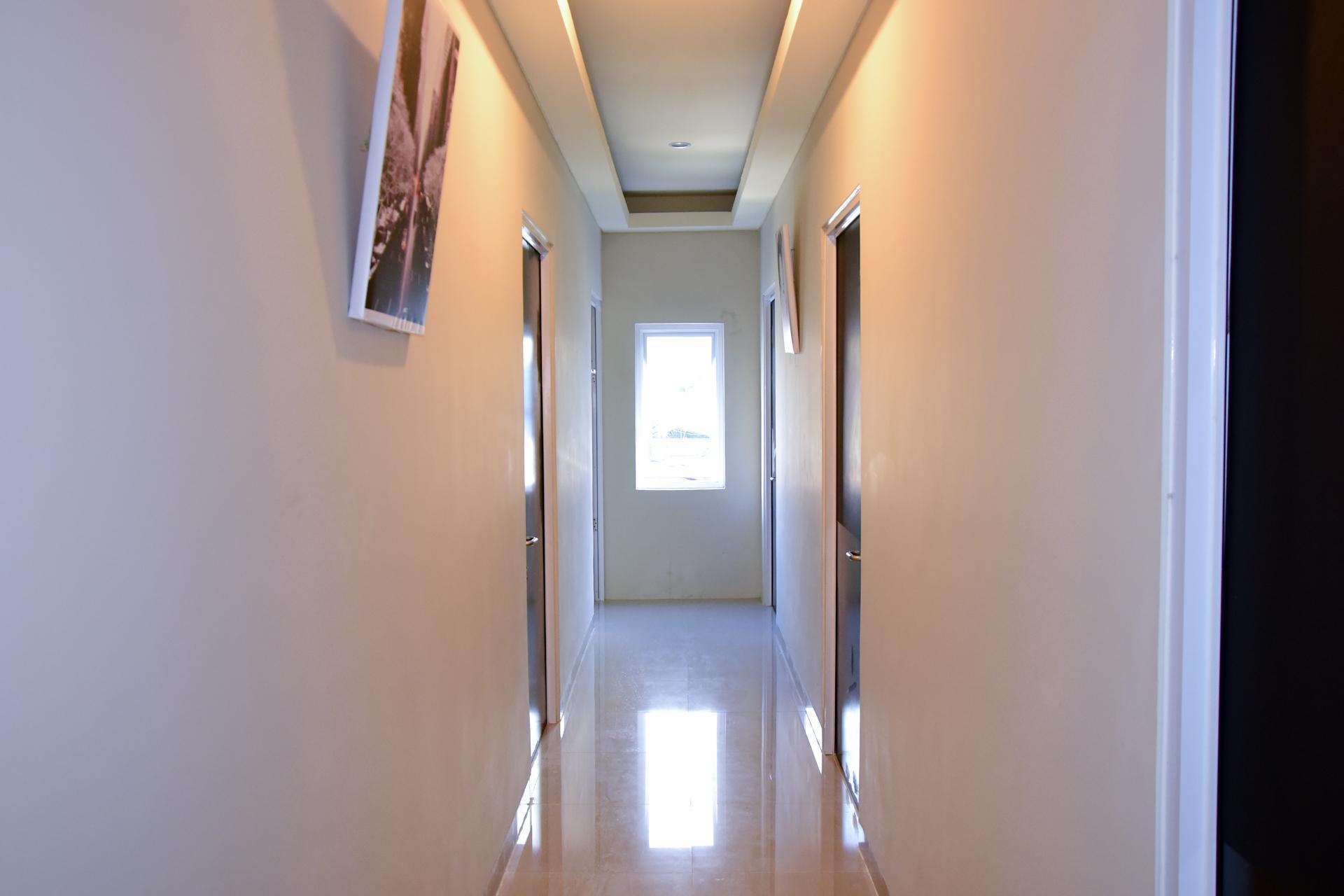 Hotel Reddoorz Near Mangga Dua Square Yakarta Exterior foto